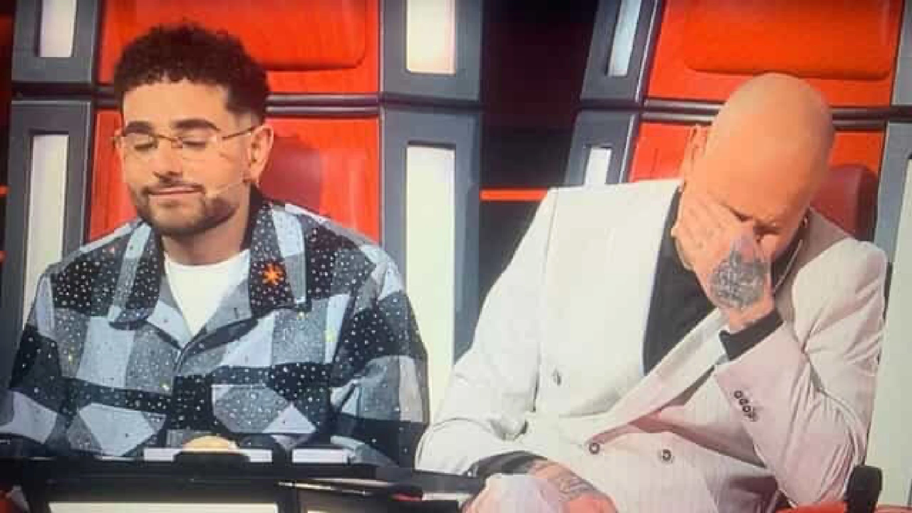 the voice generations salgono sul palco e scoppiano tutti in lacrime giudici a bocca aperta da Tvzap.it the voice generations salgono sul palco e scoppiano tutti in lacrime giudici a bocca aperta