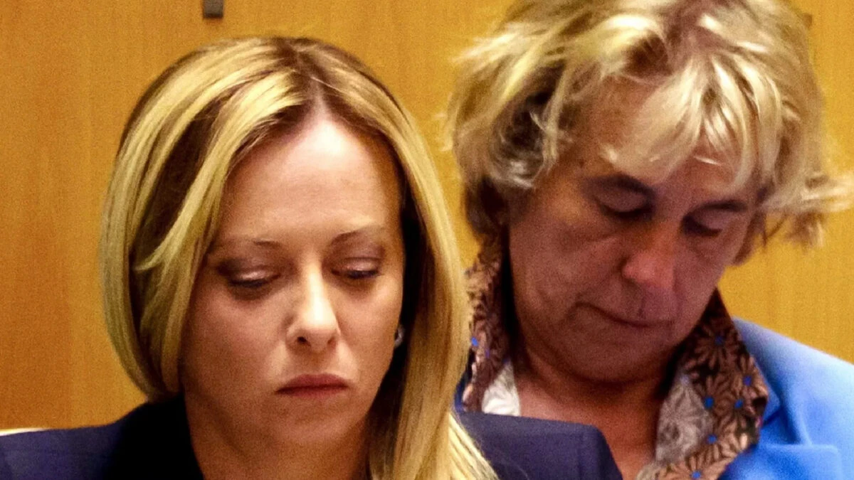 Stefania Craxi durante un intervento pubblico