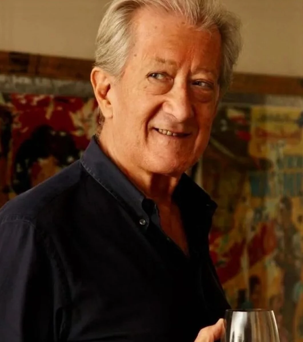 Enrica Bonaccorti in un ritratto a mezzo busto