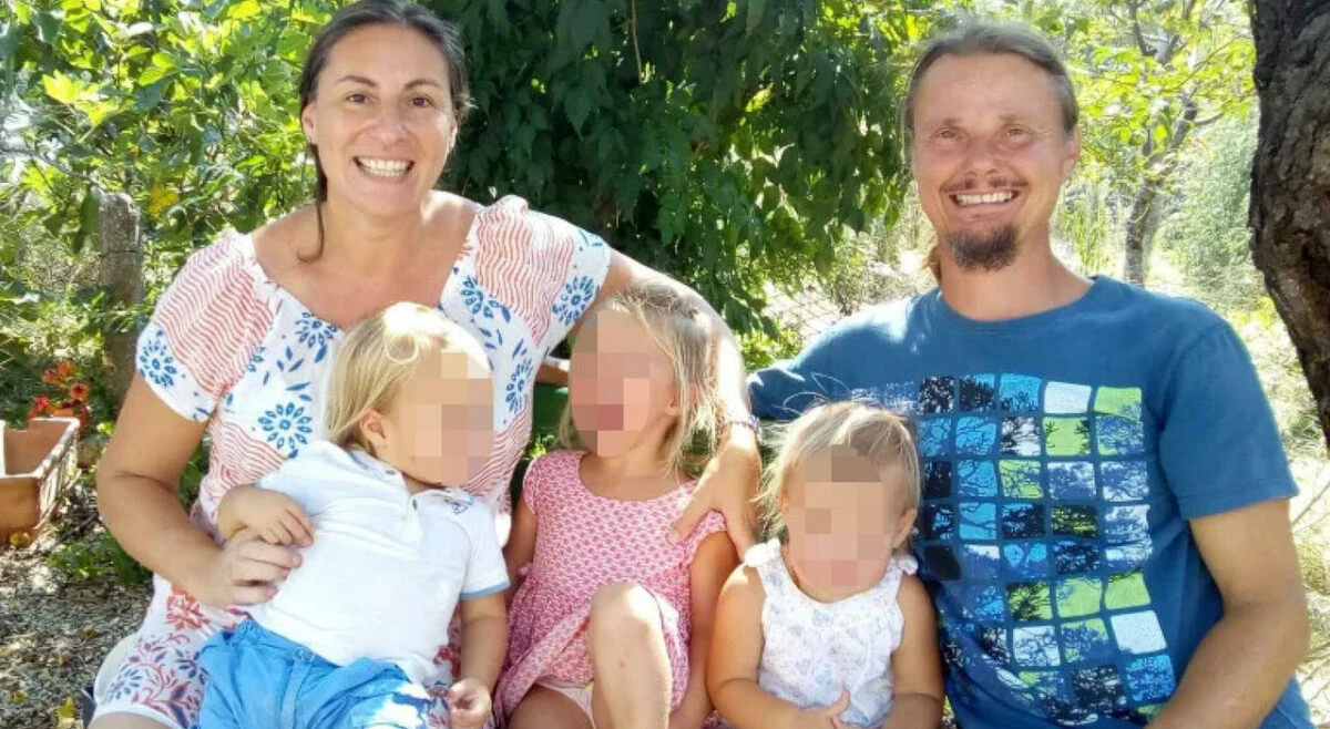 Caso della famiglia nel bosco Trevaillon Birmingham: aggiornamenti su sciopero della fame e provvedimenti del Tribunale per i Minorenni