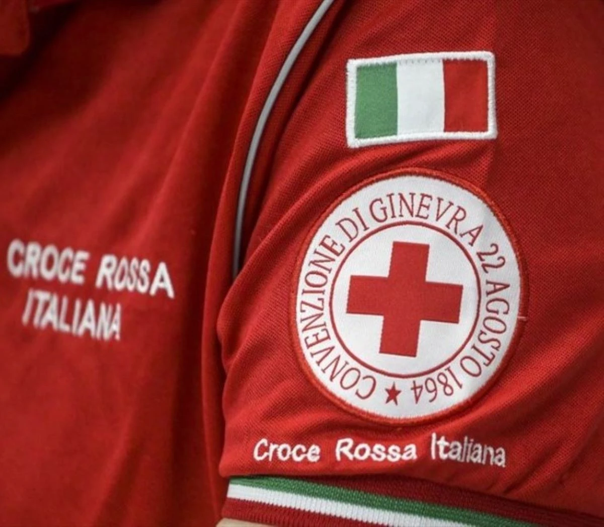 Ambulanza della Croce Rossa: cinque anziani deceduti durante il trasporto, indagini in corso