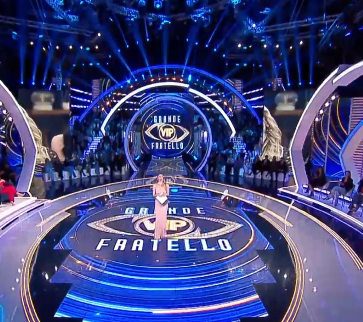 Grande Fratello Vip 8: momento in studio durante la puntata