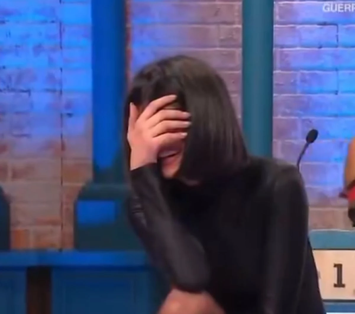 Martina Miliddi durante la coreografia ad Affari Tuoi