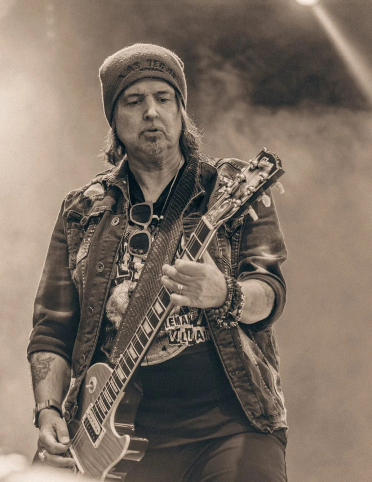 Phil Campbell: immagine del chitarrista scomparso il 13 marzo