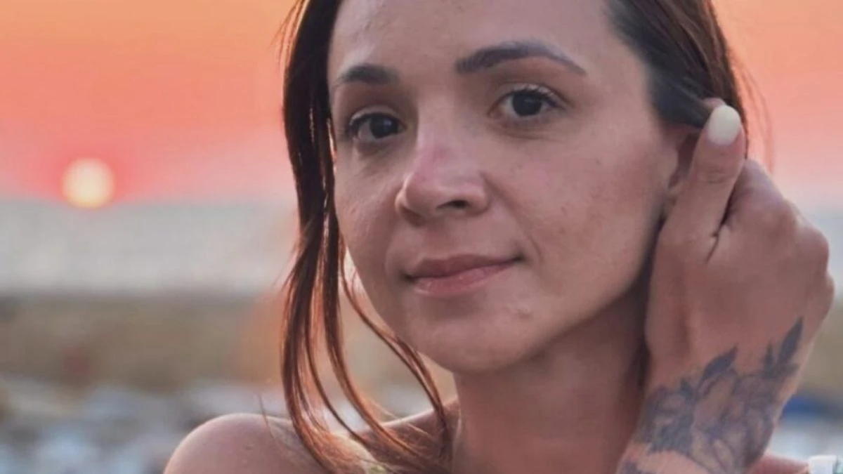 Daniel Toledo durante l’omaggio in musica ai funerali