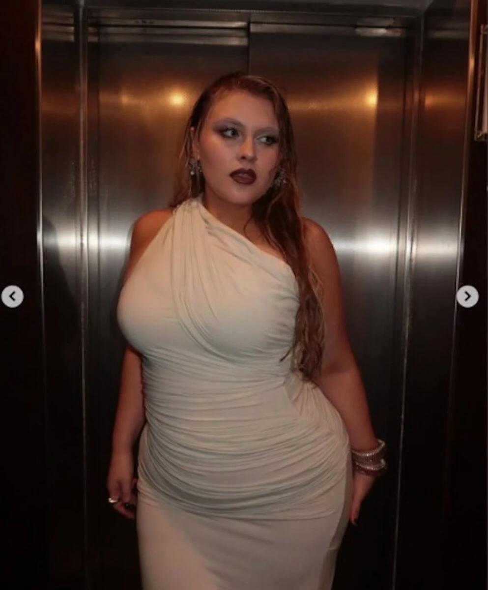 BigMama in un altro scatto recente pubblicato online