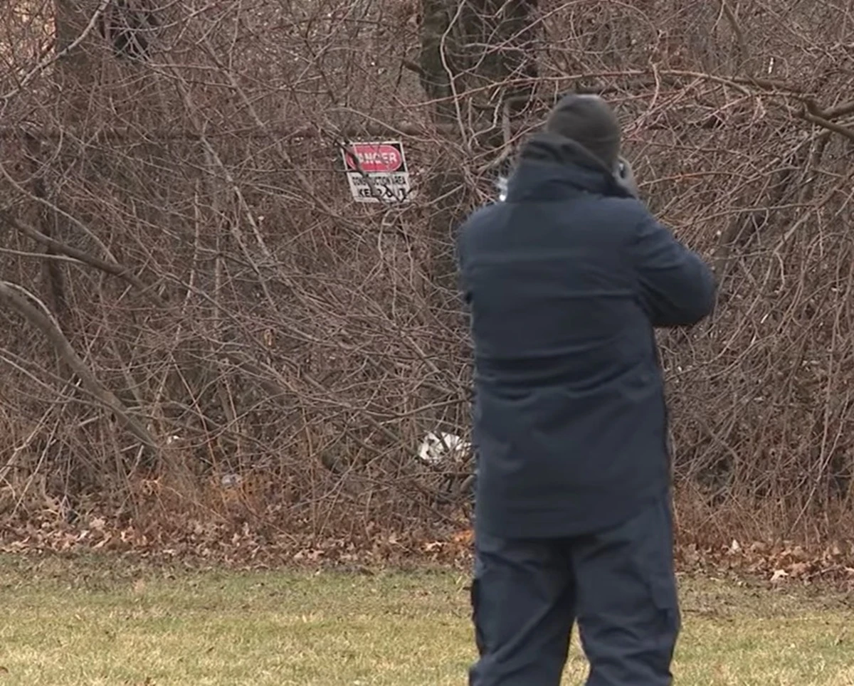 Intervento delle forze dell’ordine nell’area del ritrovamento a Cleveland