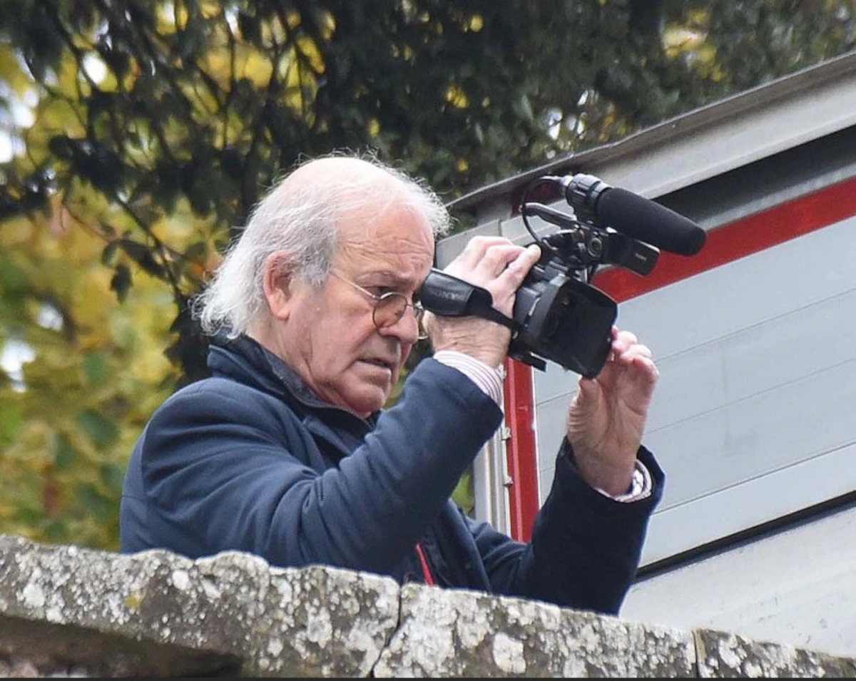 Lutto nel mondo della televisione locale: la scomparsa di Carlo Casi