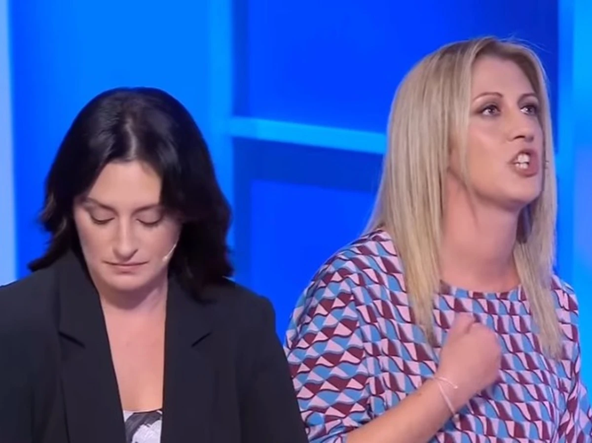 Immagine dalla puntata di C’è posta per te con la storia di Francesco e delle figlie