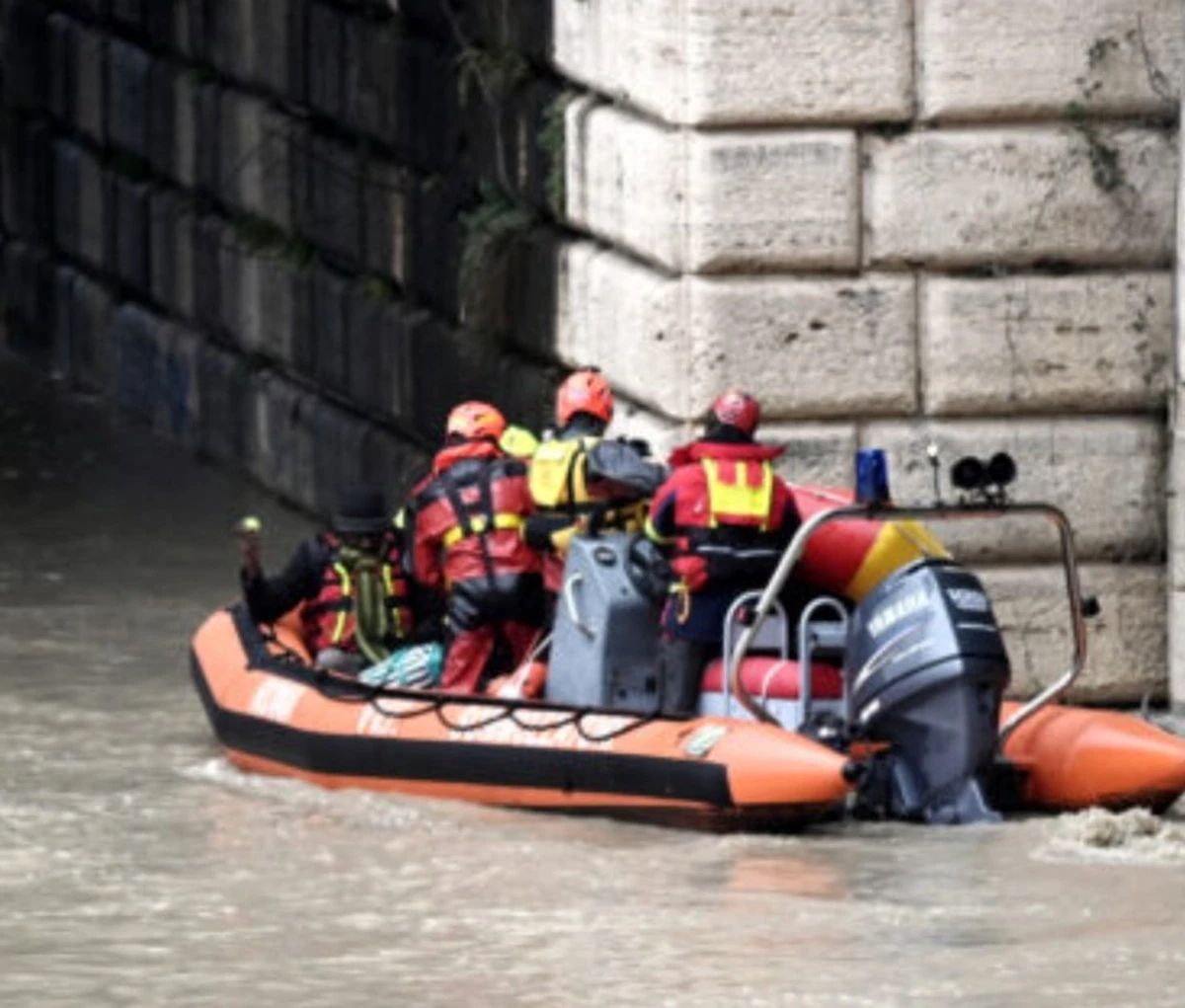Le ricerche lungo l’Aniene dopo la scomparsa di Alessandro Giannetti