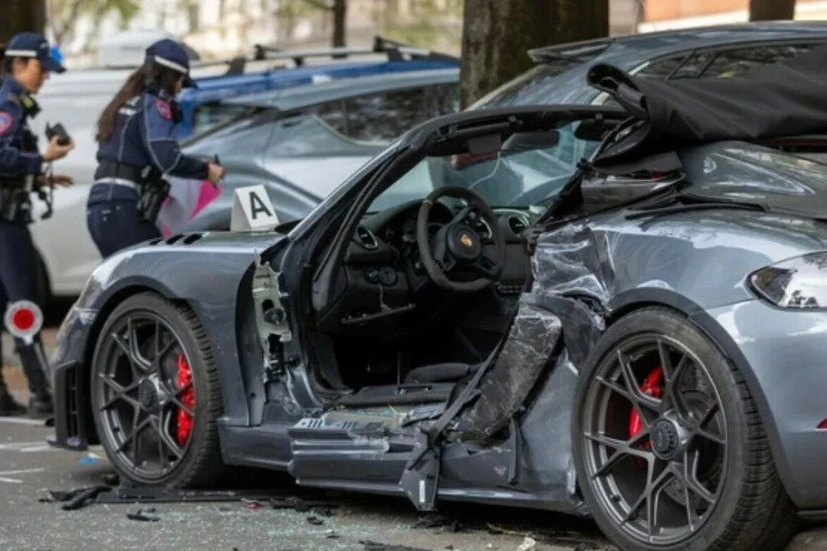 lorenzo muore 21 anni incidente porsche