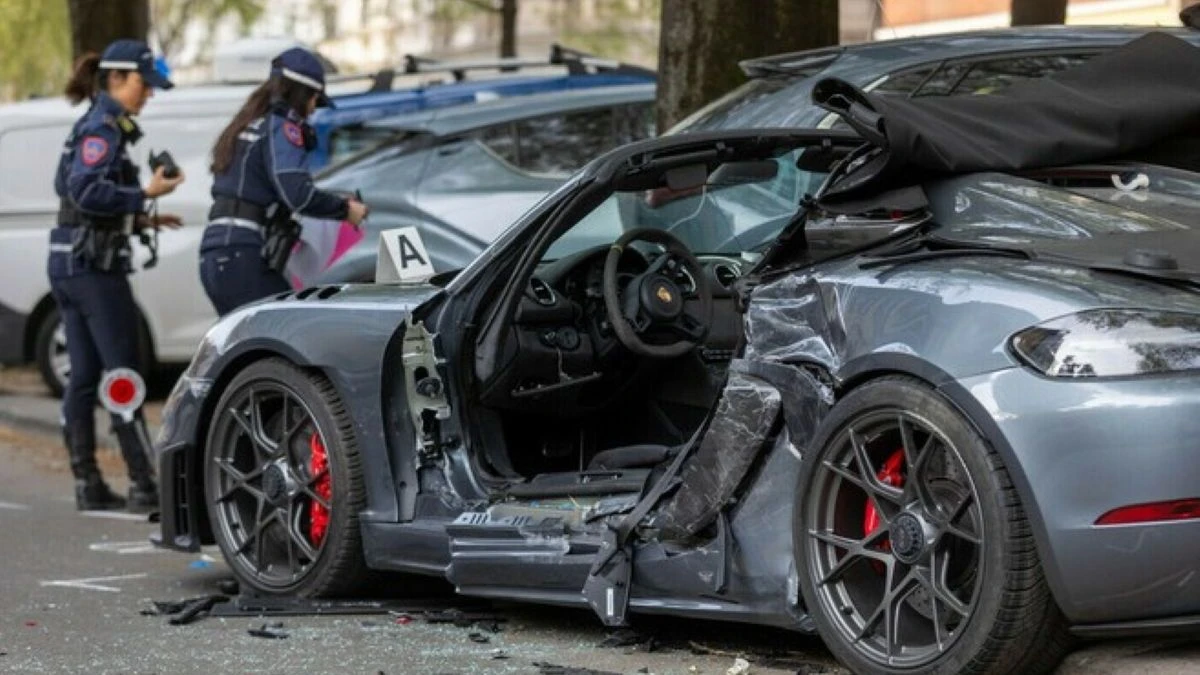 lorenzo muore 21 anni incidente porsche