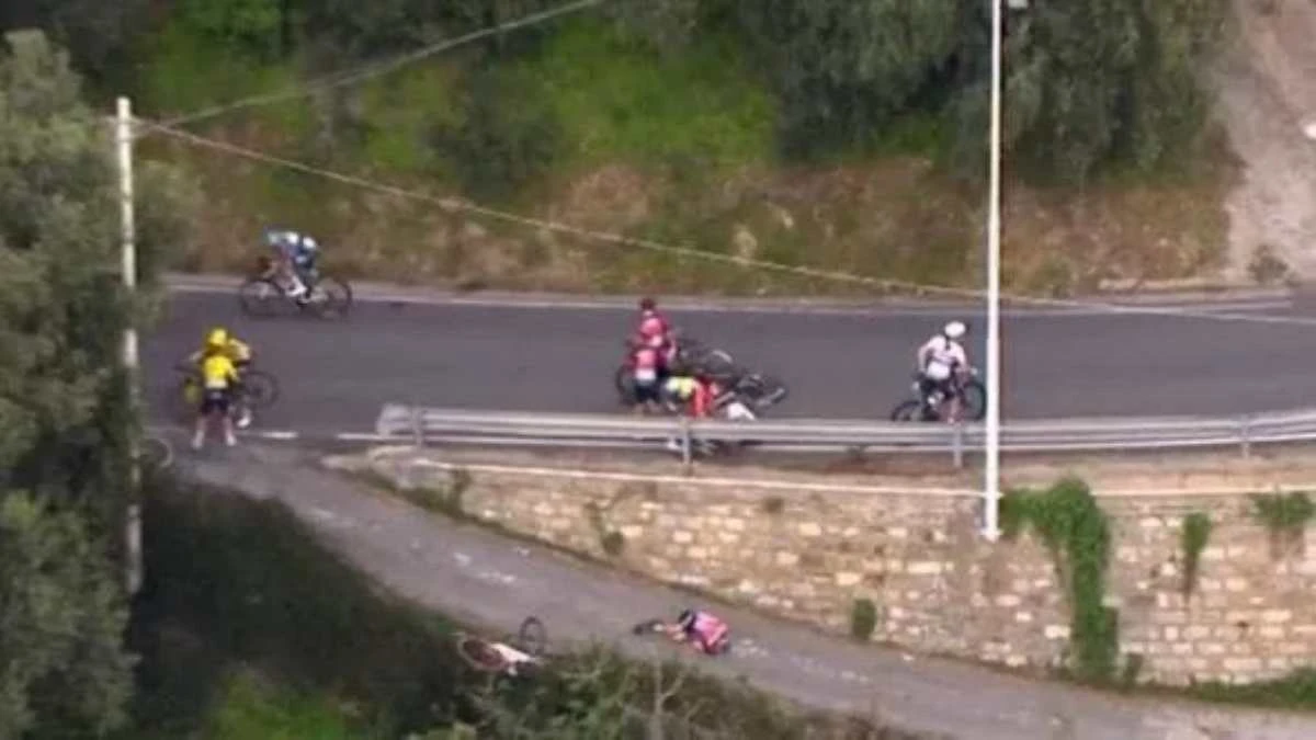 Milano-Sanremo Women, caduta in discesa sulla Cipressa