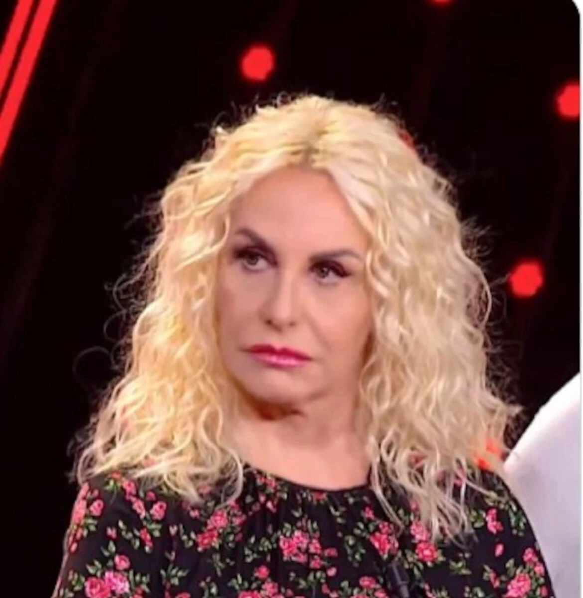 Antonella Clerici conduce The Voice Generations su Rai 1