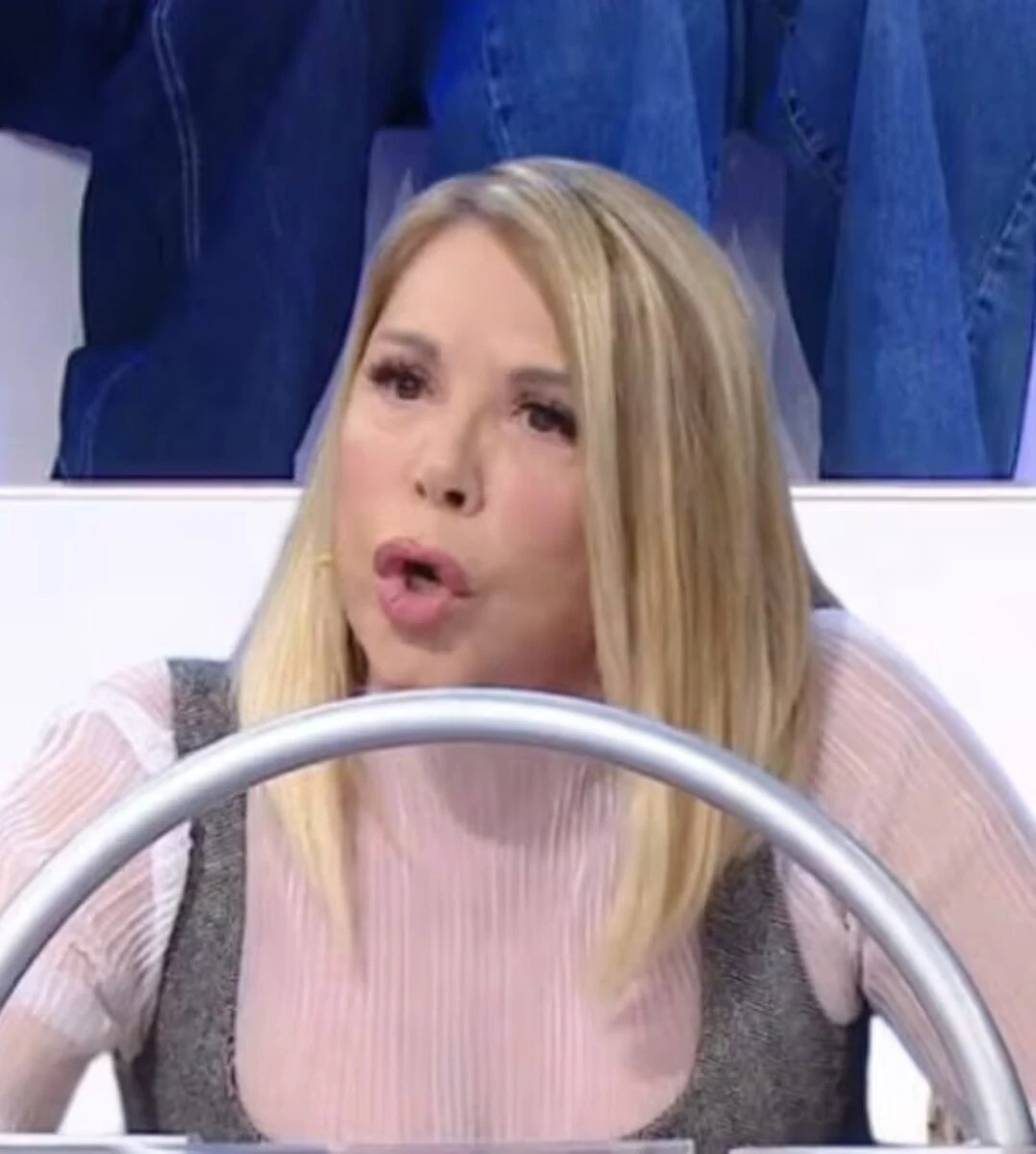 Pettinelli tra i professori di Amici 25