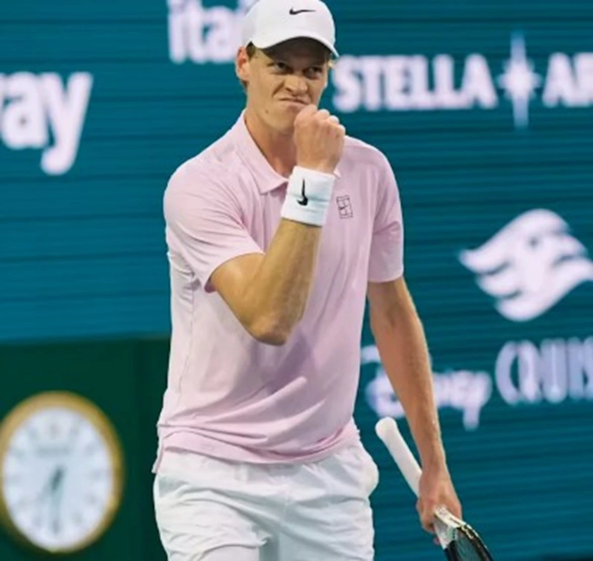 Jannik Sinner durante il torneo di Miami