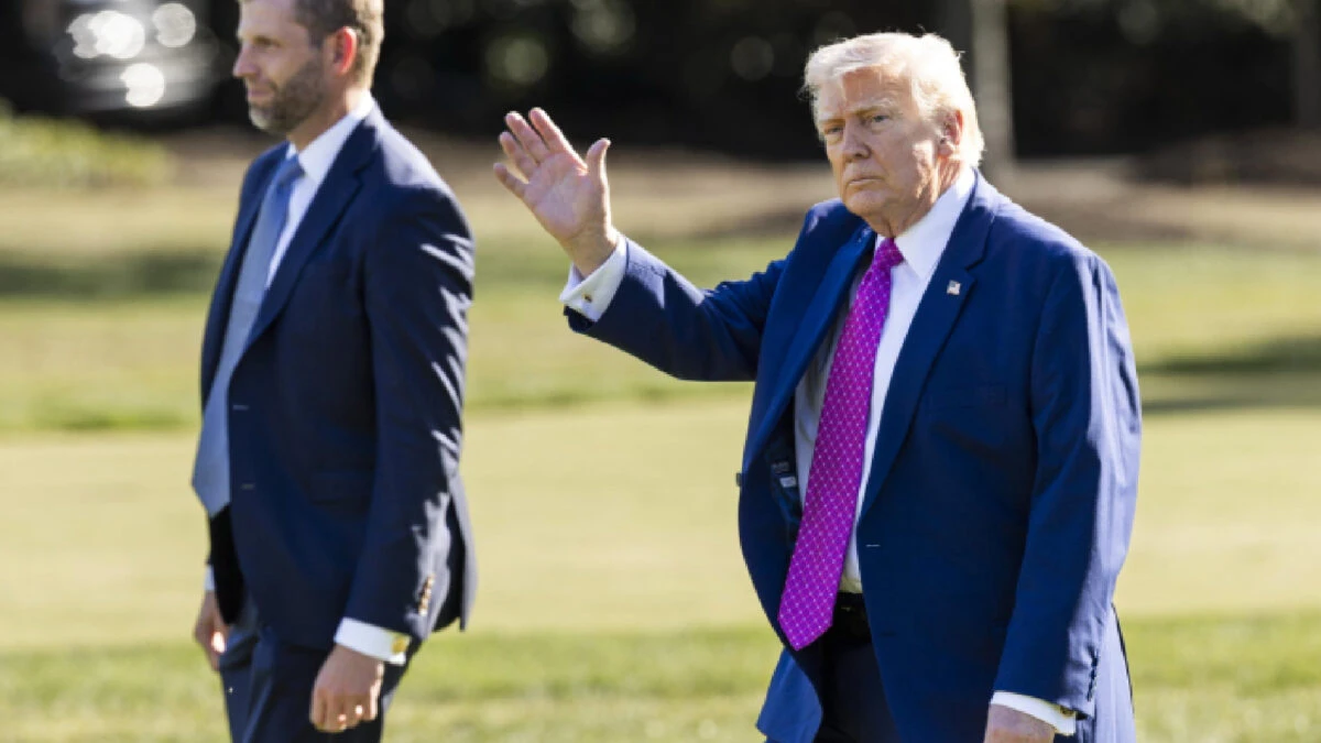 JD Vance lascia Islamabad dopo i colloqui tra Stati Uniti e Iran