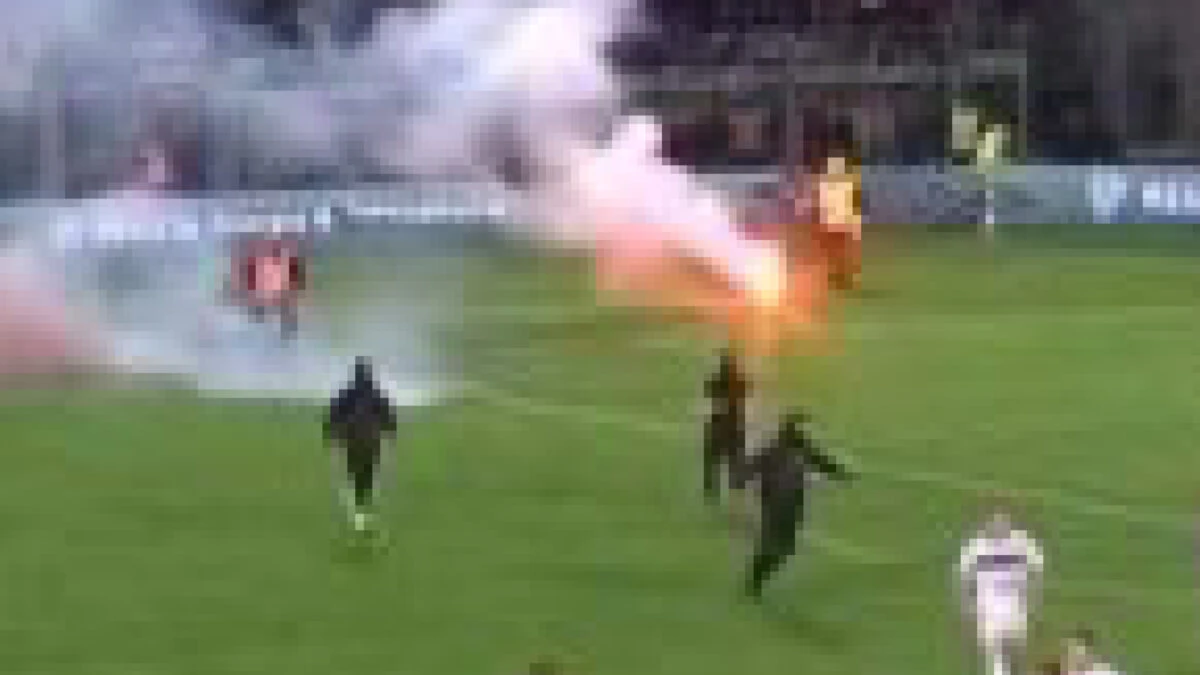 Stadio Veneziani durante Monopoli-Foggia, attimi di tensione e intervento delle forze dell’ordine