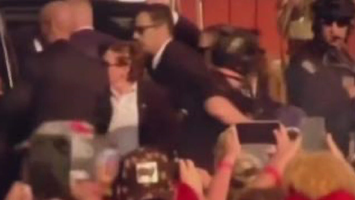 Forze dell’ordine e misure di sicurezza attorno al Washington Hilton dopo gli spari