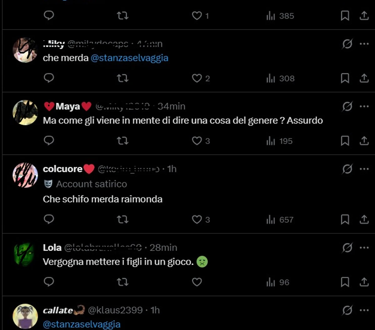 Scena notturna al GF Vip con i concorrenti in conversazione