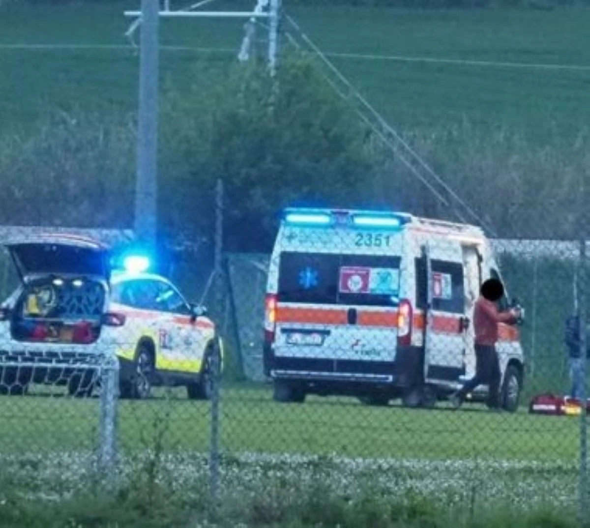 Campo sportivo durante una partita giovanile a San Claudio di Corridonia