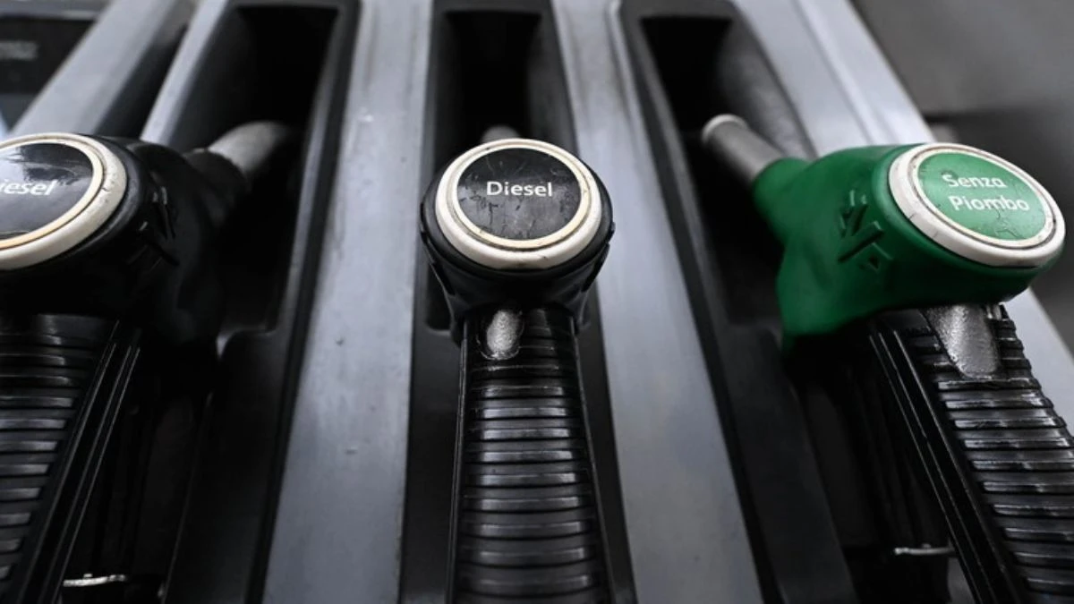 Prezzi di benzina e diesel al distributore in Italia