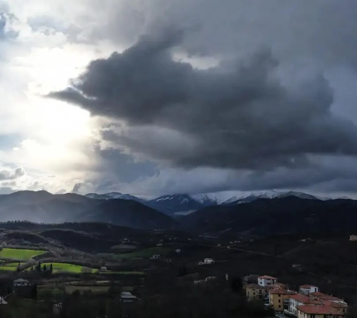 Maltempo in Italia con temporali e rovesci su più regioni