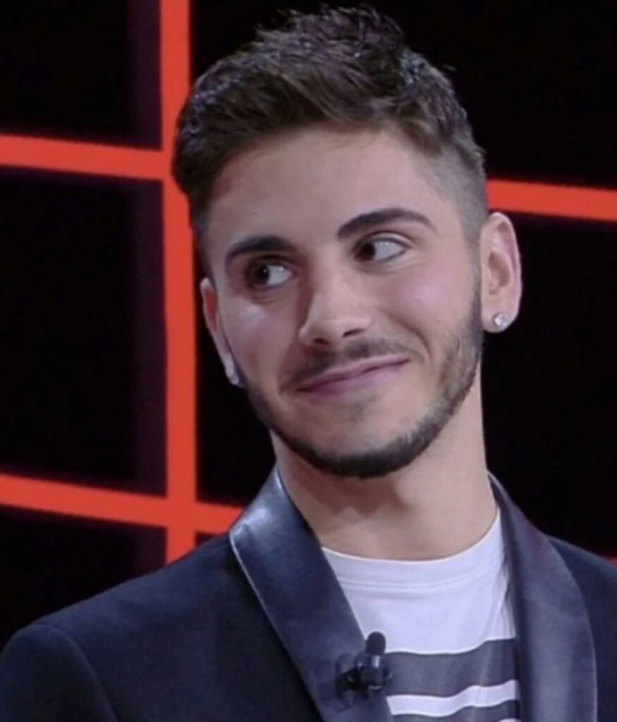 Nicolò Scalfi in una foto durante la sua esperienza televisiva