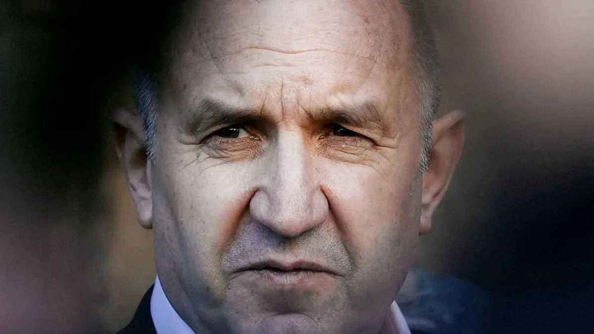 Rumen Radev e simboli della campagna elettorale in Bulgaria