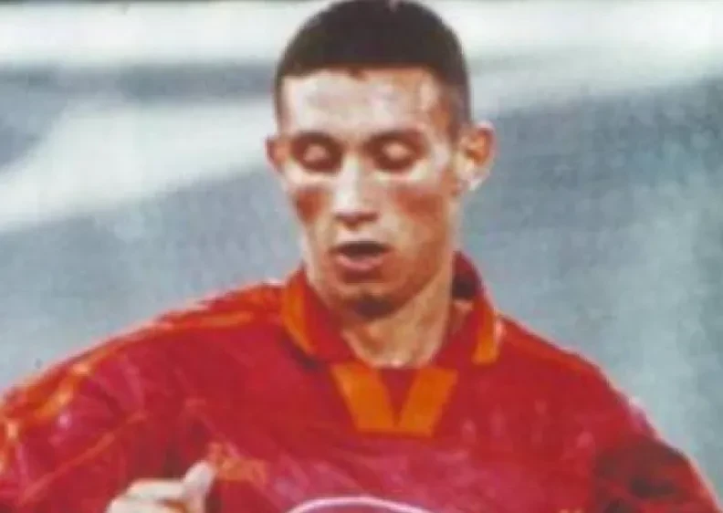 Gianluca Cherubini in un'immagine d'archivio con la maglia da gioco