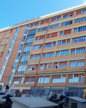 Bari, 43enne incinta di due gemelli muore all'ospedale: complicazioni durante la gravidanza