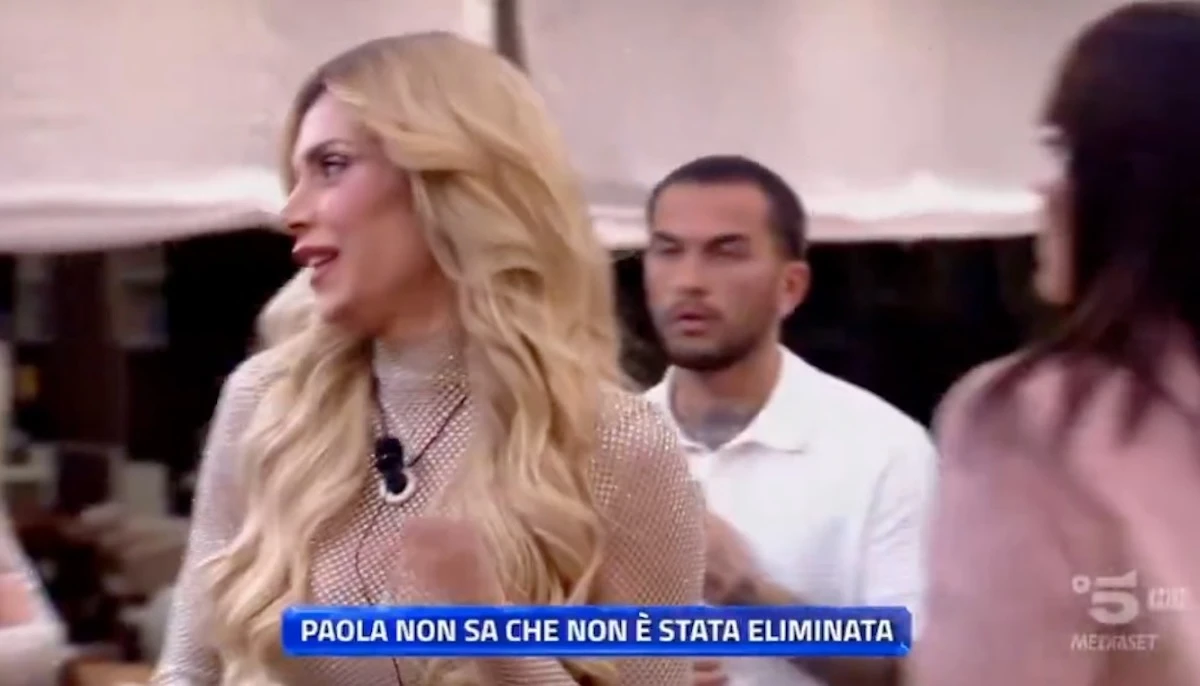 Paola Caruso al Grande Fratello Vip durante la puntata del 22 aprile 2026