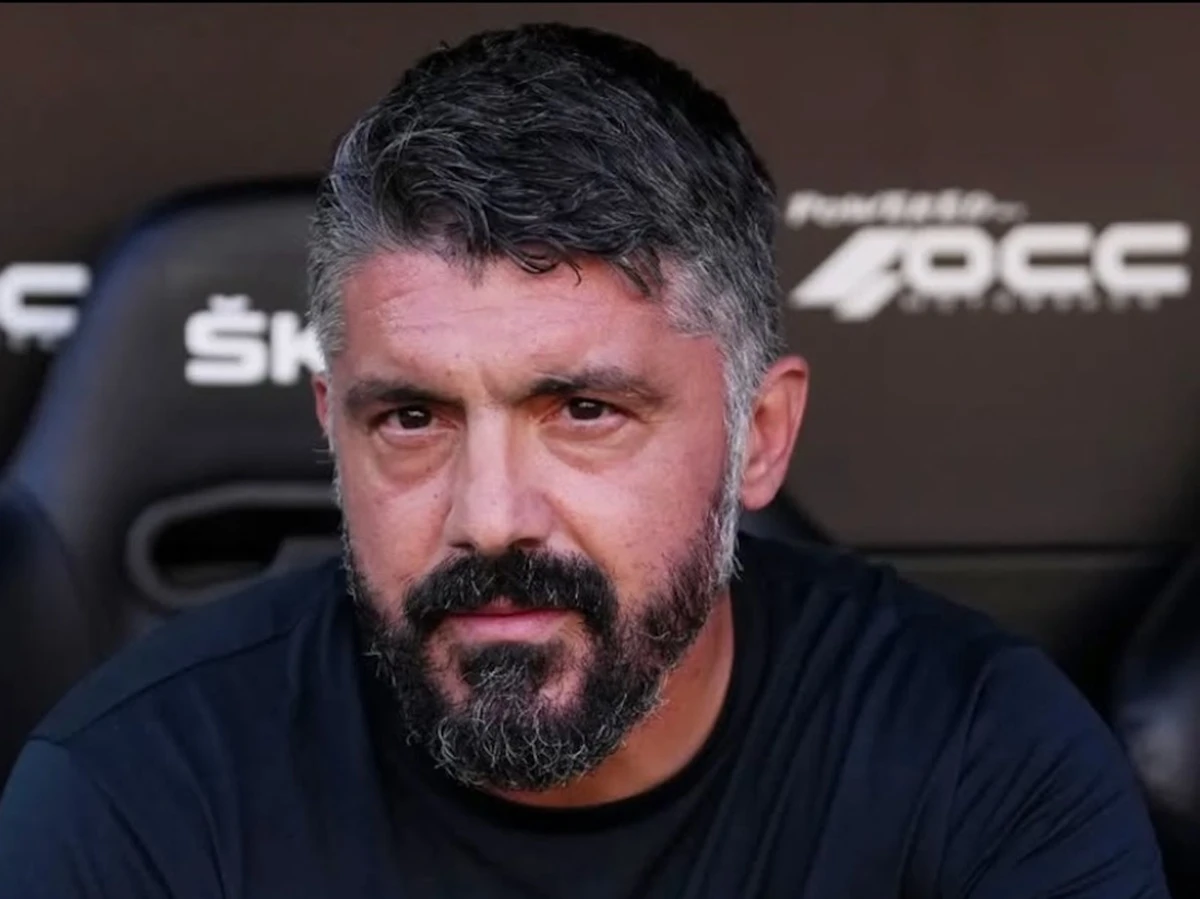 Scene di partita nello spareggio che ha deciso la qualificazione