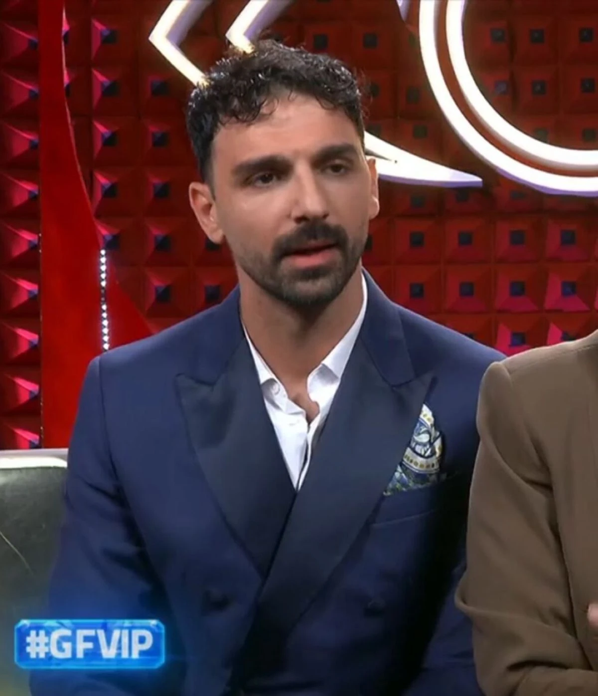 Grande Fratello Vip, televoto tra Ibiza Altea e Raimondo Todaro