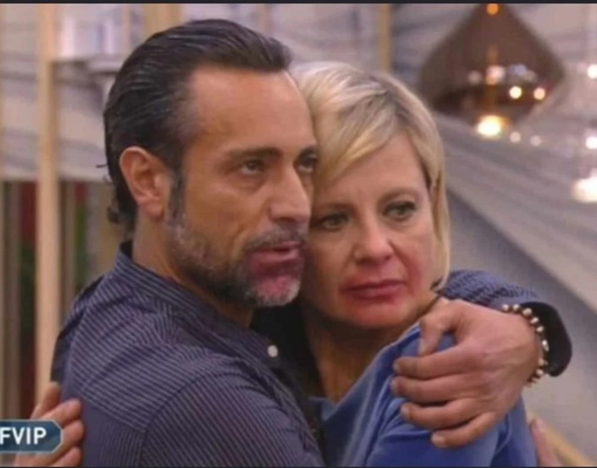 Antonella Elia e Pietro Delle Piane, immagine collegata al racconto in confessionale