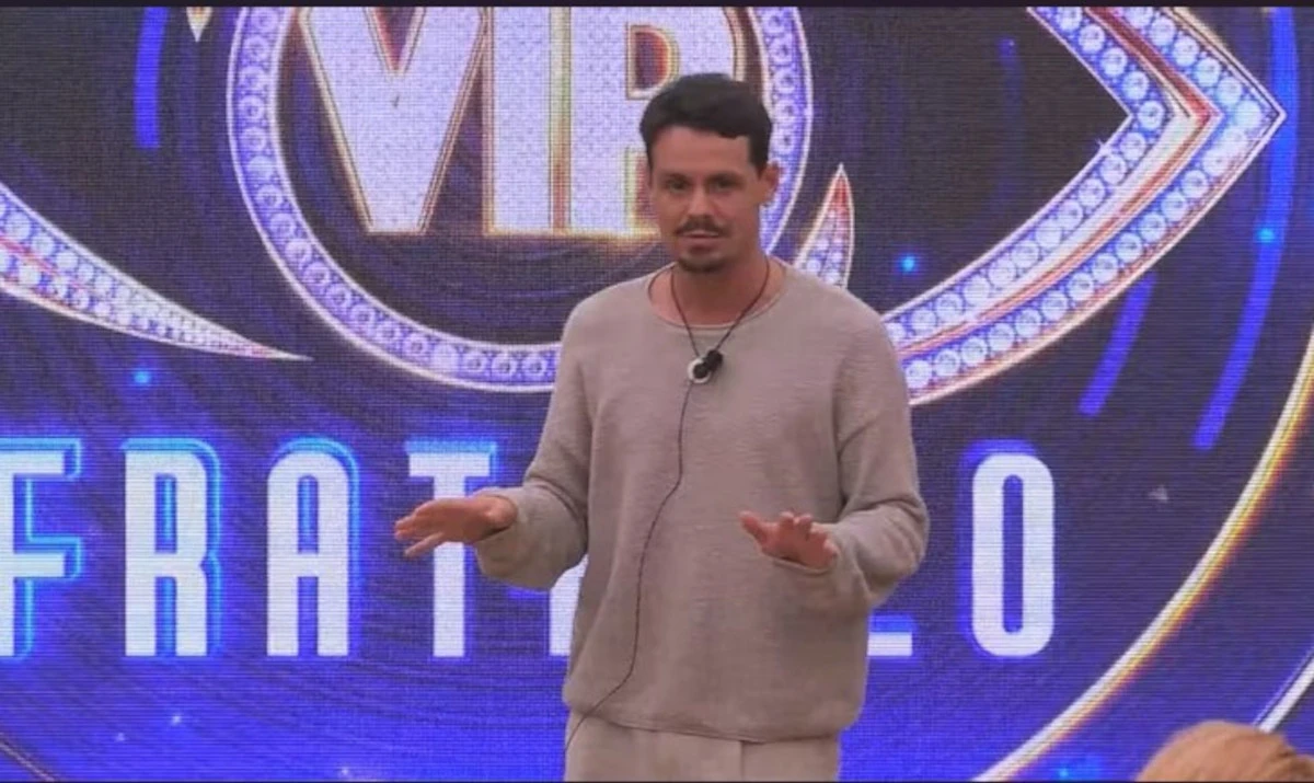 Renato nella Casa del Grande Fratello Vip