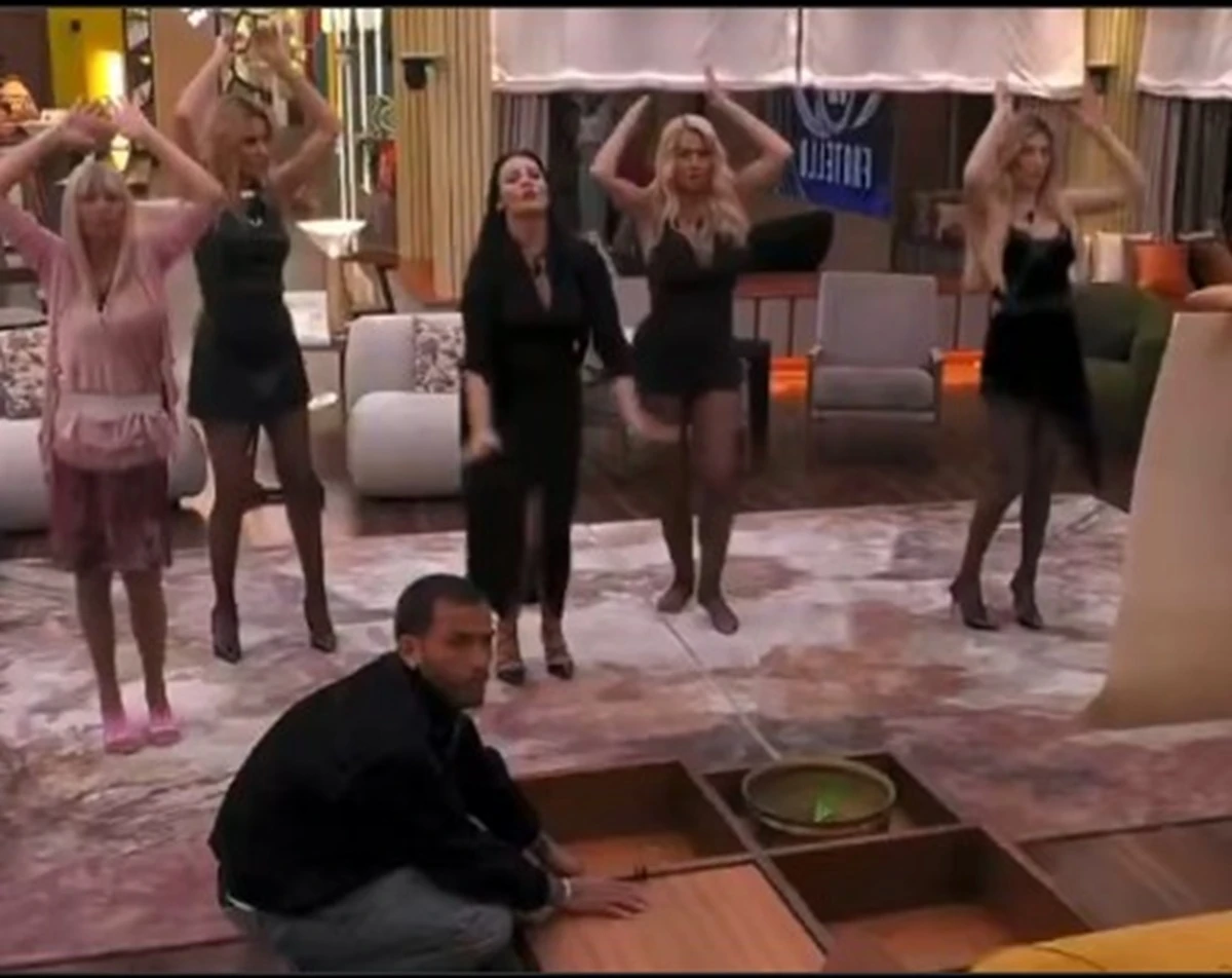 Valeria Marini nella Casa del Grande Fratello Vip