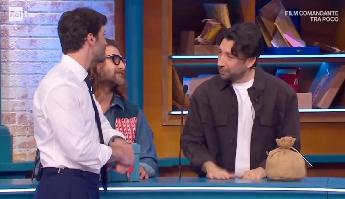 affari tuoi imprevisto per herbert ballerina stefano de martino e il pubblico non possono crederci da Tvzap.it affari tuoi imprevisto per herbert ballerina stefano de martino e il pubblico non possono crederci