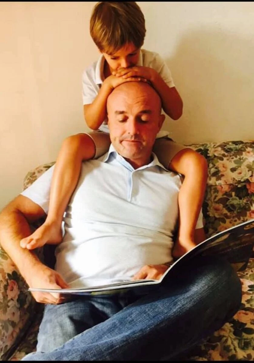 Immagine social legata alla famiglia di Gianluigi Nuzzi
