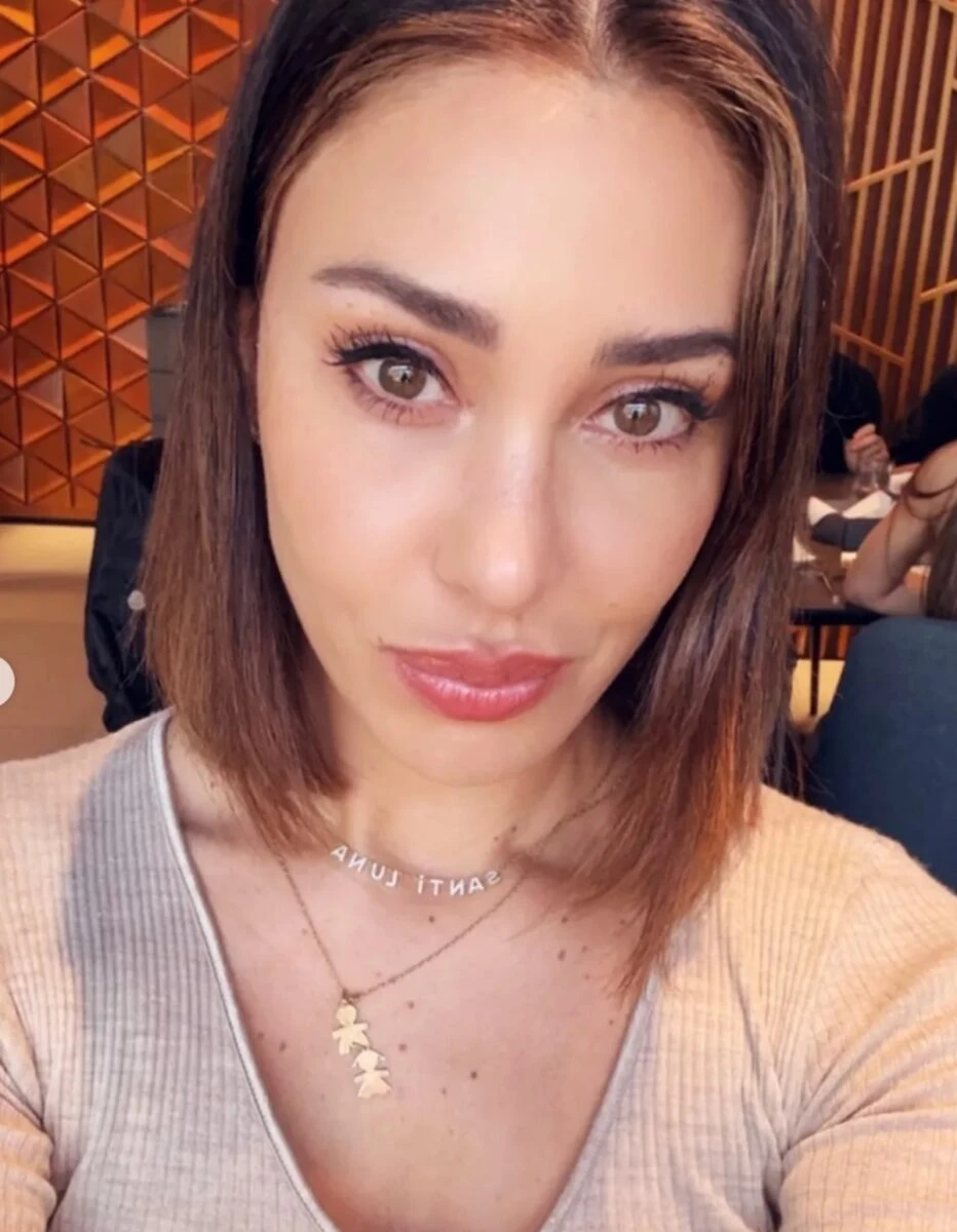 Belén Rodríguez in un ritratto fotografico
