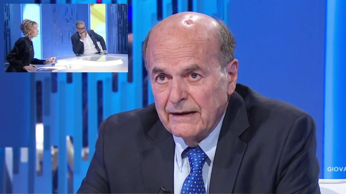 Pier Luigi Bersani in studio durante il dibattito su La7