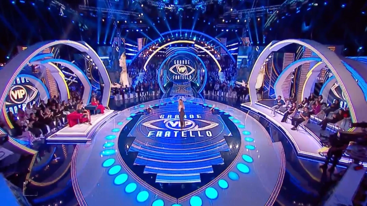 Studio del Grande Fratello Vip 2026 durante la diretta