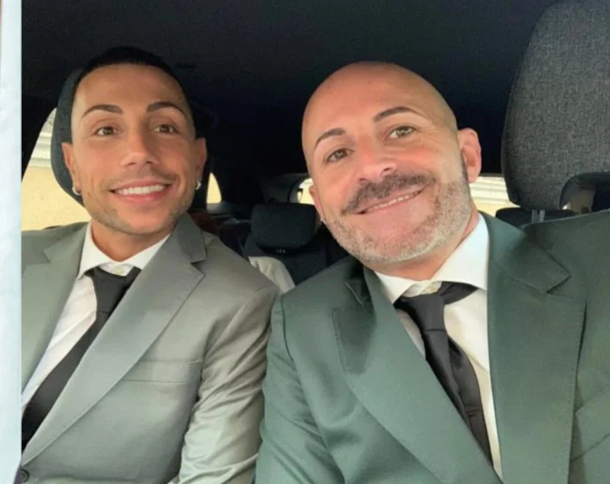 Foto degli sposi dopo l’unione civile