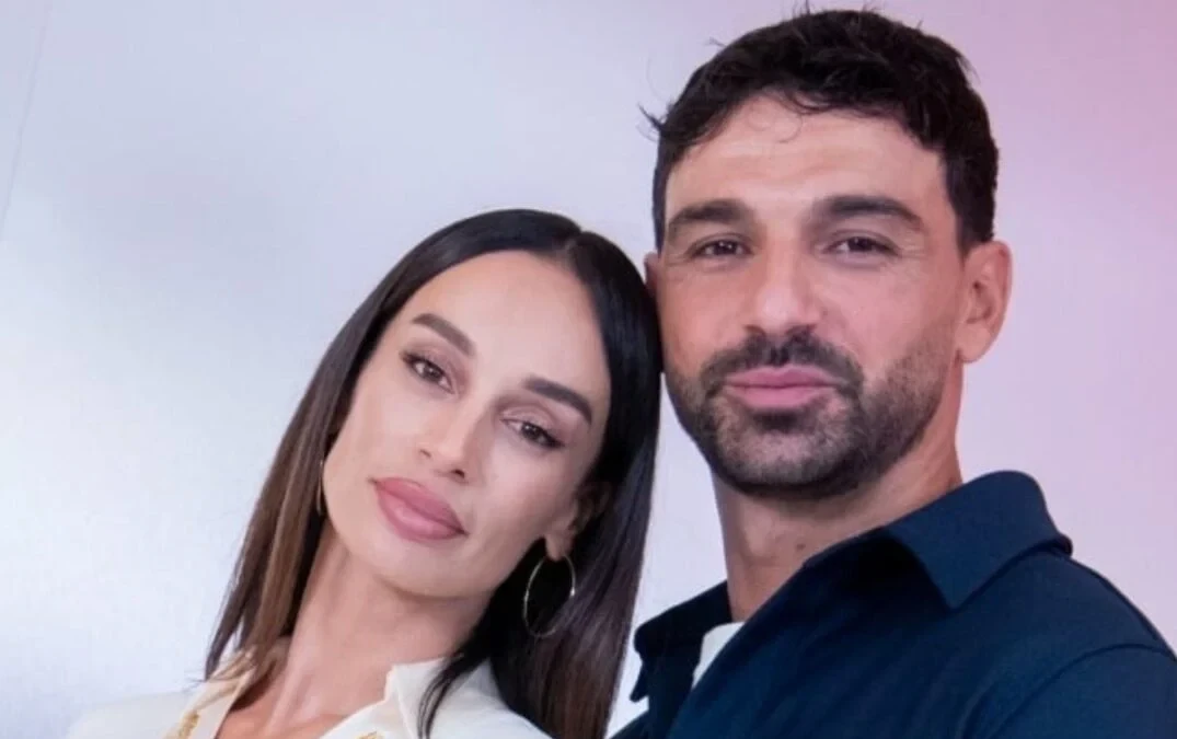 ve lo dobbiamo dire8230 raimondo todaro e francesca tocca la notizia emozionante viene fuori proprio adesso da Tvzap.it ve lo dobbiamo dire8230 raimondo todaro e francesca tocca la notizia emozionante viene fuori proprio adesso