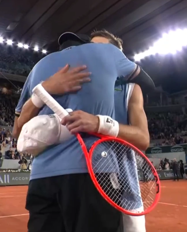 Matteo Berrettini, immagine dopo la notizia del ritiro dal Roland Garros
