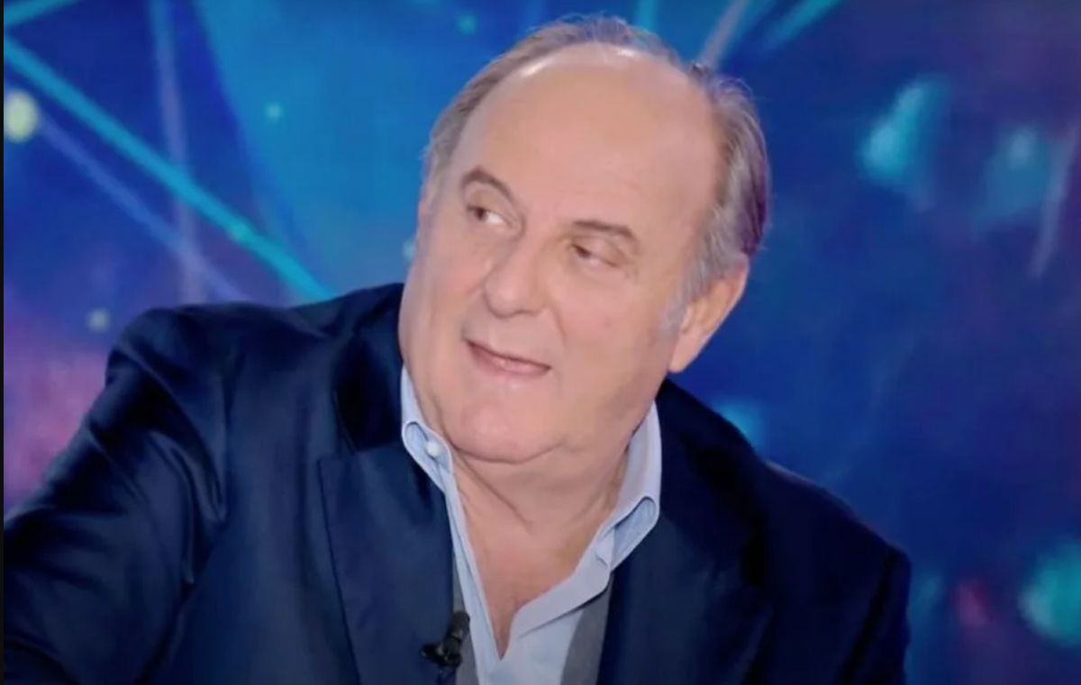 te lo dico non farlo mai pi249 la ruota della fortuna gerry scotti contro samira il gesto inaspettato davanti a tutti da Tvzap.it te lo dico non farlo mai pi249 la ruota della fortuna gerry scotti contro samira il gesto inaspettato davanti a tutti