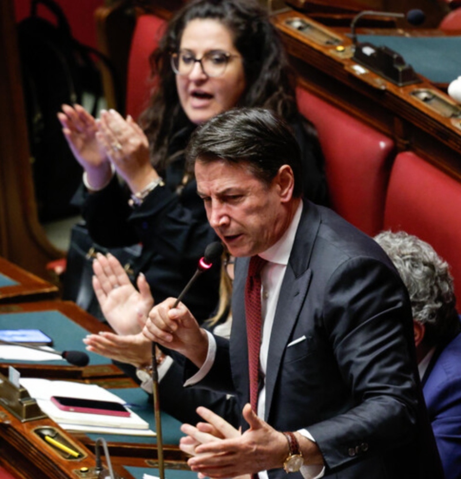 Giuseppe Conte durante l'intervento in Aula
