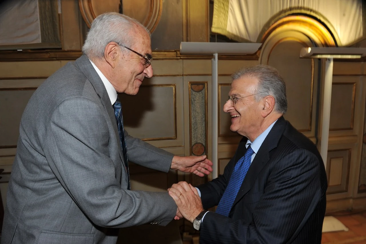 politica italiana in lutto morto l8217ex ministro la notizia poco fa da Tvzap.it politica italiana in lutto morto l8217ex ministro la notizia poco fa