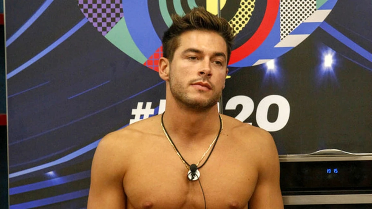 Scatto della coppia: Andrea Denver e Lexi Sundin aspettano il loro primo figlio