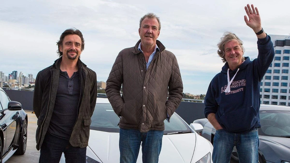Jeremy Clarkson in una foto legata a The Grand Tour e al periodo della rivelazione sulla malattia